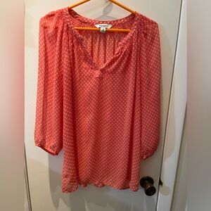 Old navy coral shirt.